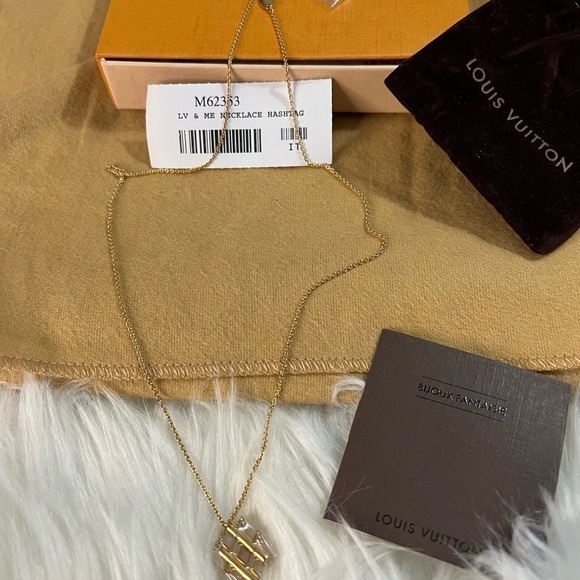 lv &me necklace hashtag - Picture 8 of 17